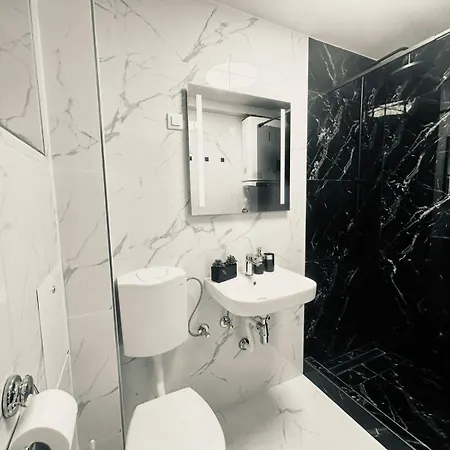 Monvidal * Πούλα