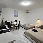 Апартаменты Monvidal