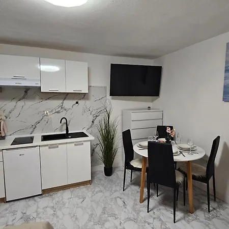 Monvidal Apartman Pula